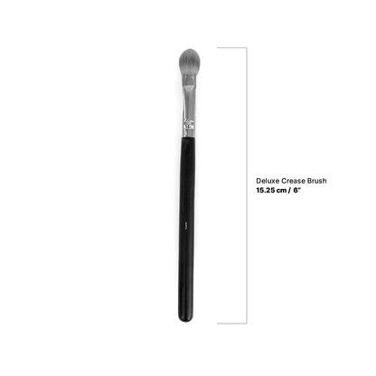 Deluxe Crease Blending Brush